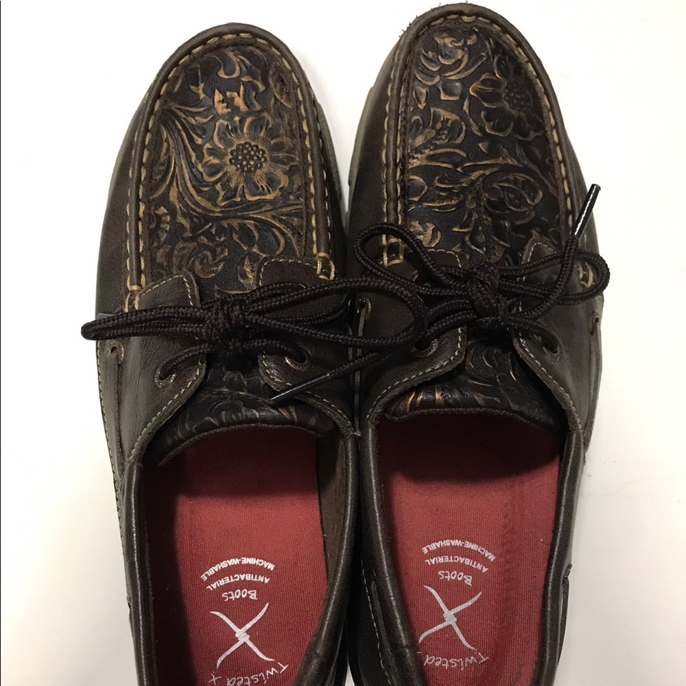 Twisted X Women’s Embossed Floral Driving Mocs
